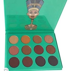 The Nubian by Julia’s